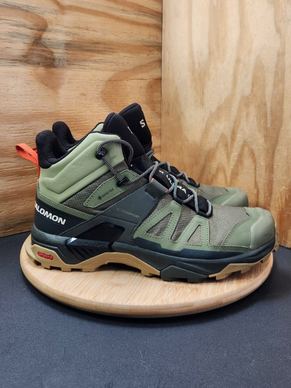 Salomon X Ultra Mid 4 Mens Green Gore Tex Hiking Boots Size 11.5